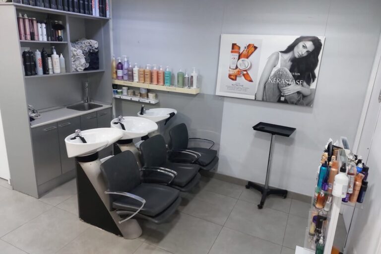 instalaciones lava cabezas peluqueria lozano