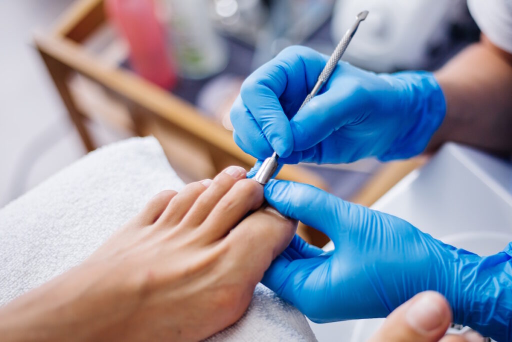 pedicuras tratamientos pies reus peluqueria lozano 1